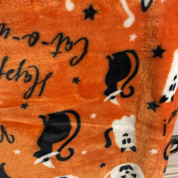 Halloween luxury velvet plush luxury velvet plush kitty cat scary throw new - Picture 2 of 4
